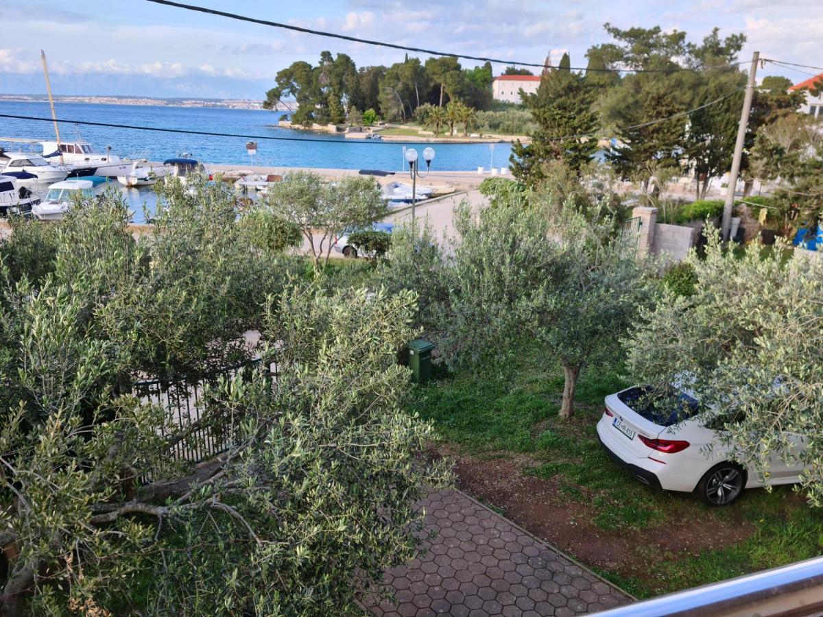 Apartmani Junto Preko Extérieur photo