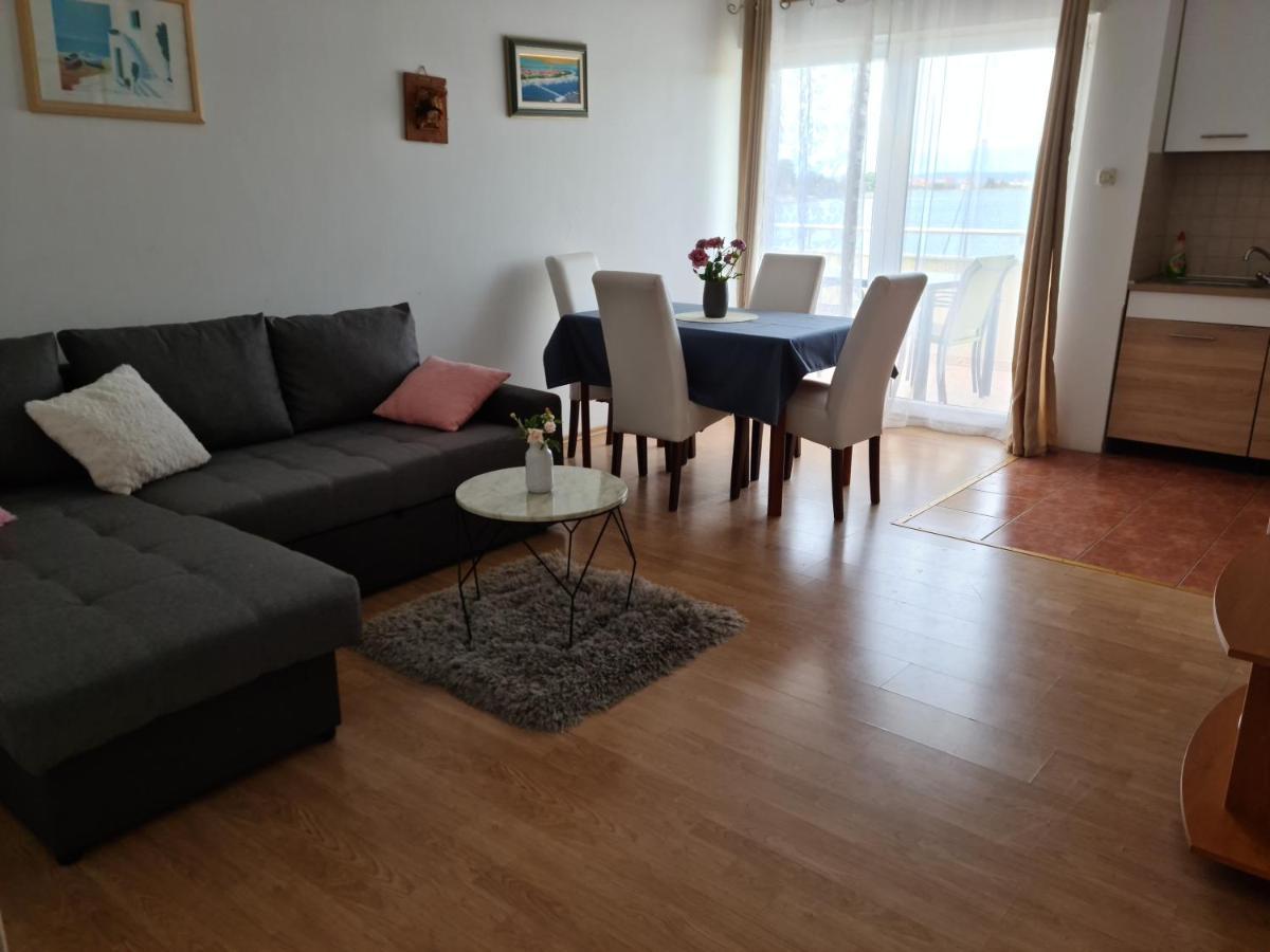 Apartmani Junto Preko Extérieur photo